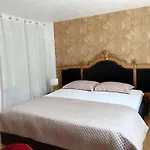 Vues Montagne, Forets, Dans Parc Naturel Des Ballons Des Vosges, Classe 3 Etoiles Apartman