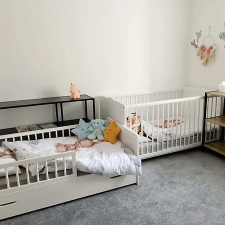 דירה Complet Avec Exterieurs, 4 Chambres, 8 Personnes
