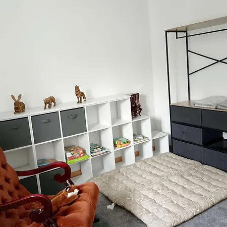 Lejlighed Complet Avec Exterieurs, 4 Chambres, 8 Personnes