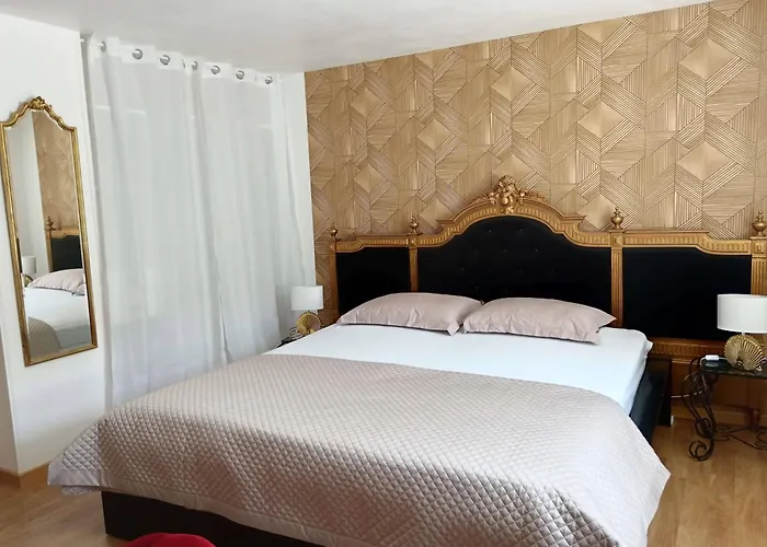 L'emeraude, 3 Etoiles דירה